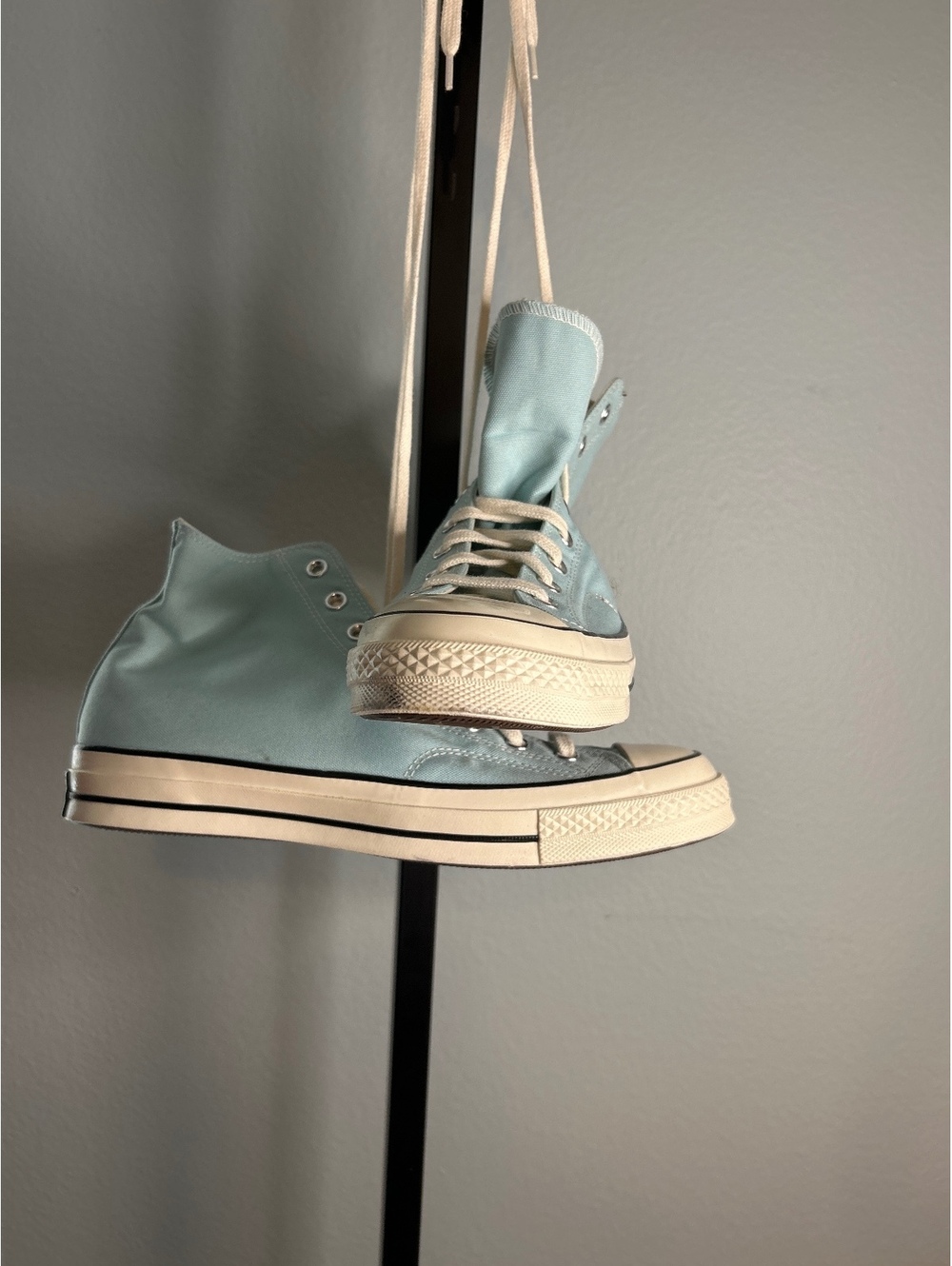 Mens 11  Converse Chuck Taylor All Star High Top Sneakers Light Blue Size 10